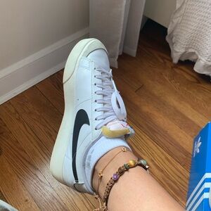 Nike platform blazers low